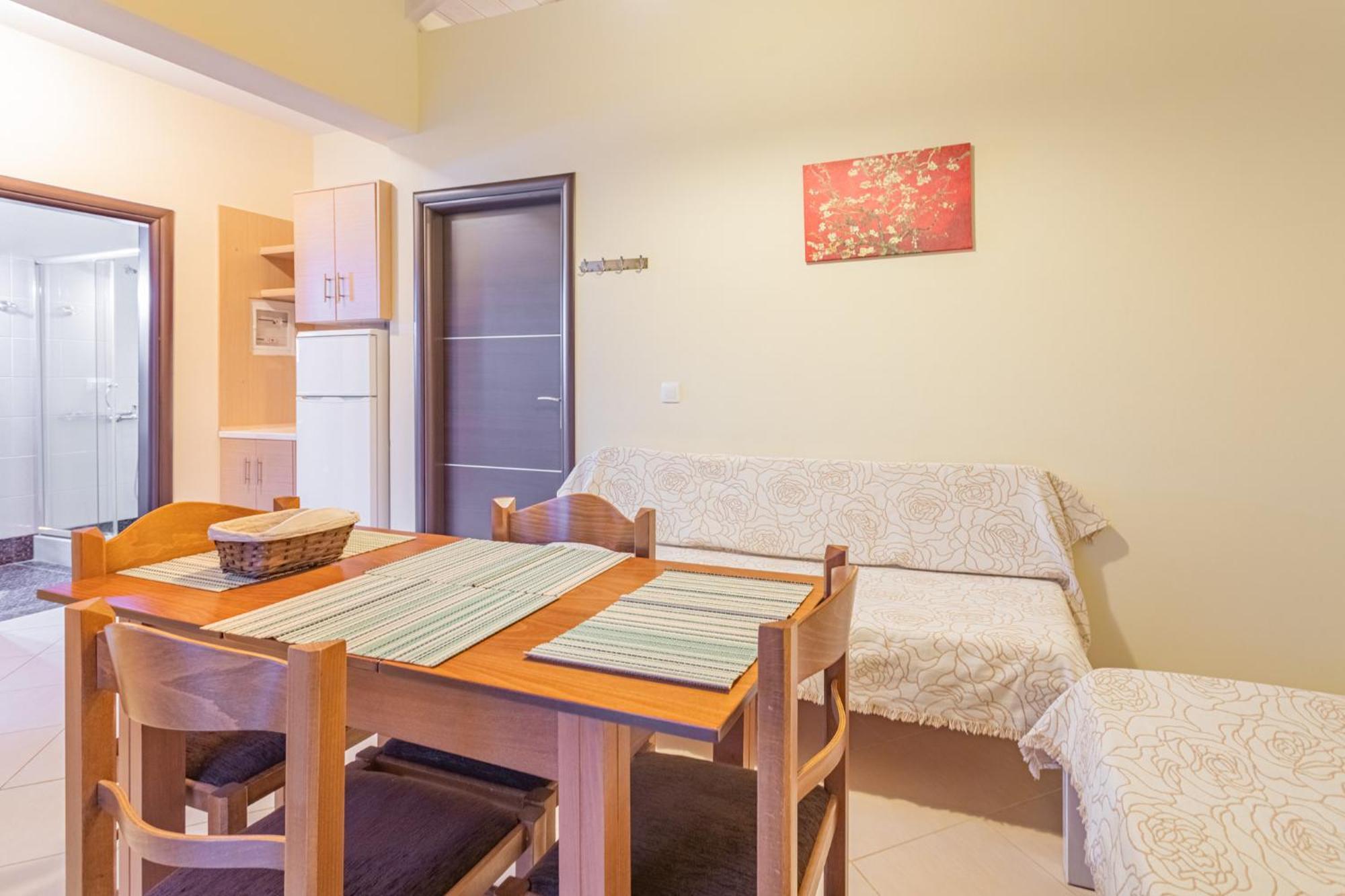 Sundy Maria Apartments Stoúpa Eksteriør bilde